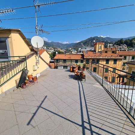 Una Finestra Su Rapallo By Portofinovacanze Exteriör bild