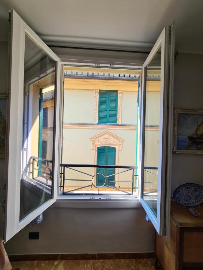 Una Finestra Su Rapallo By Portofinovacanze Exteriör bild